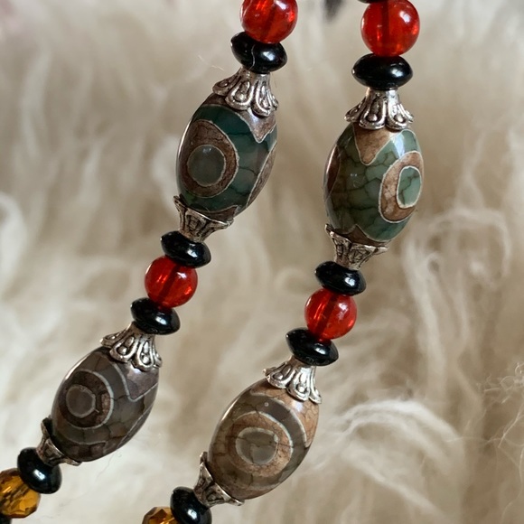 Tibetan DZI necklace with one large pendant - Picture 12 of 16